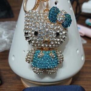 Hello Kitty Crystal Key Holder - Gold and Blue